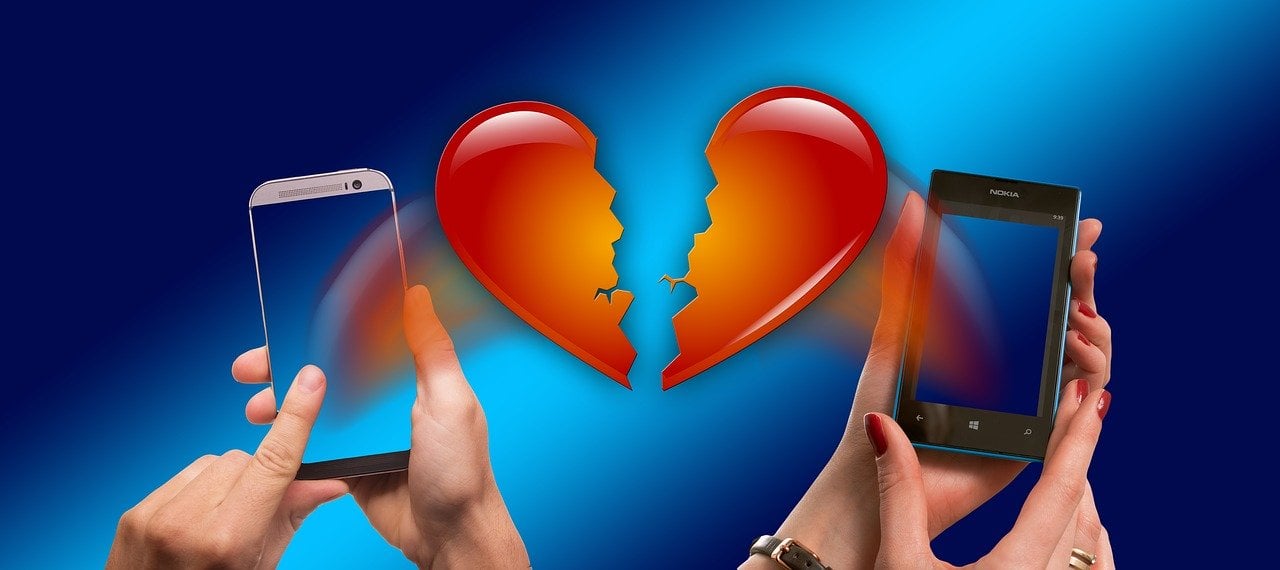 Romance Scams - How to Spot Them and Not Become a Victim