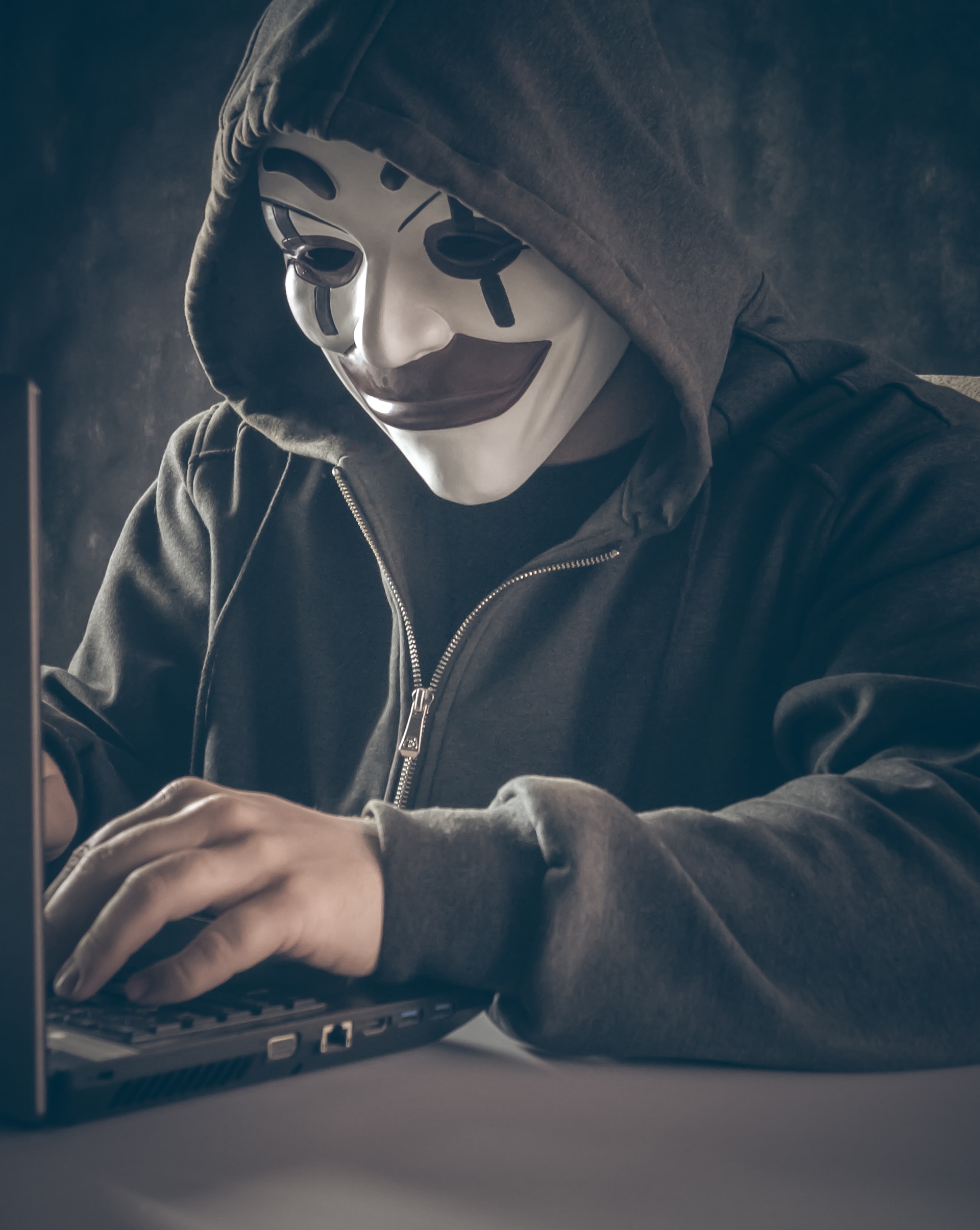 hacker in mask