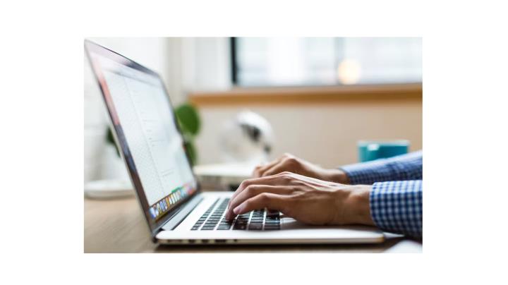 6 Steps To Choosing a Domain Name That Drives Traffic thumbnail