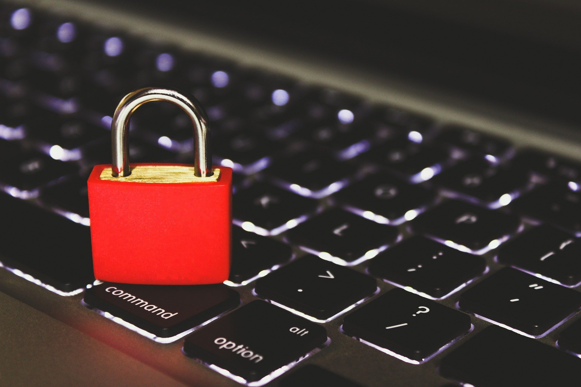 5 Tips For Protecting Your Online Accounts