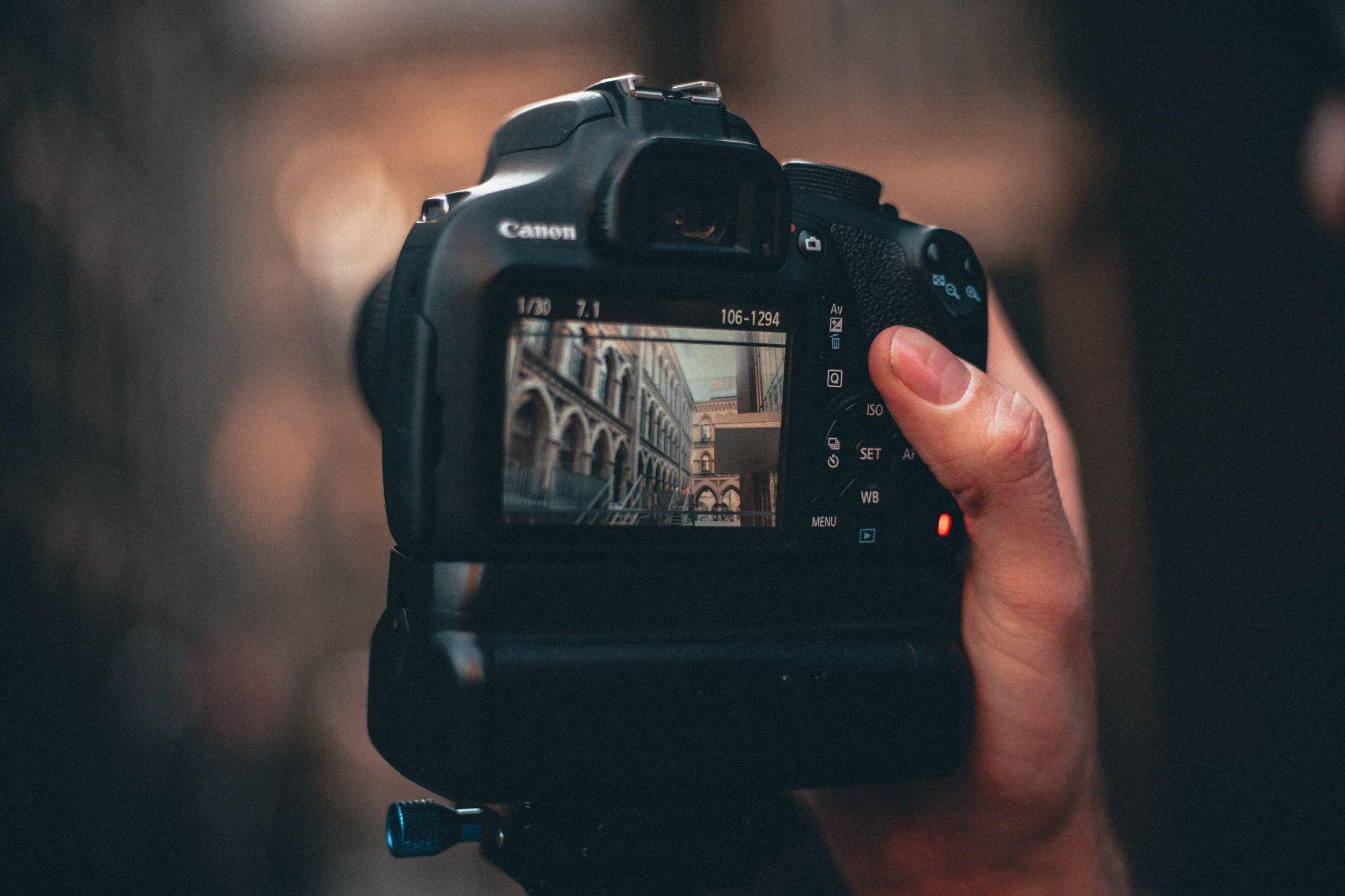 Elevate Your Photography  Conquering Image Noise for High-Quality Photos