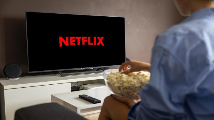 Is Flix Stick a Scam TV Streaming Product? thumbnail