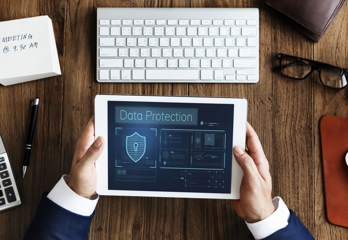 A compliance checklist comparing GDPR analytics requirements, showing how google analytics alternatives handle data residency and consent